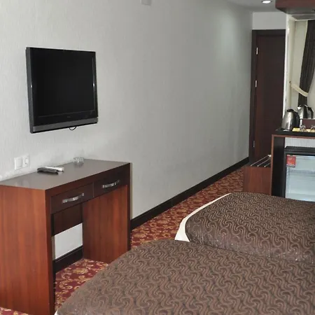 Otel Sardur 3*