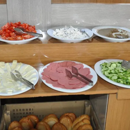 Otel Sardur 3*
